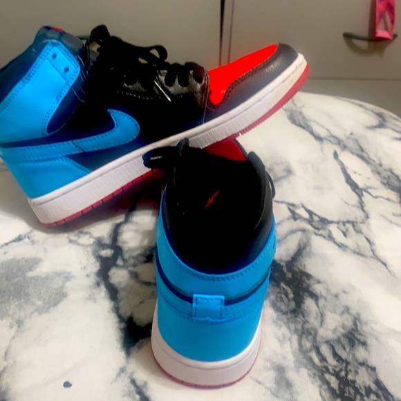 Jordan’s - Picture 3 of 3